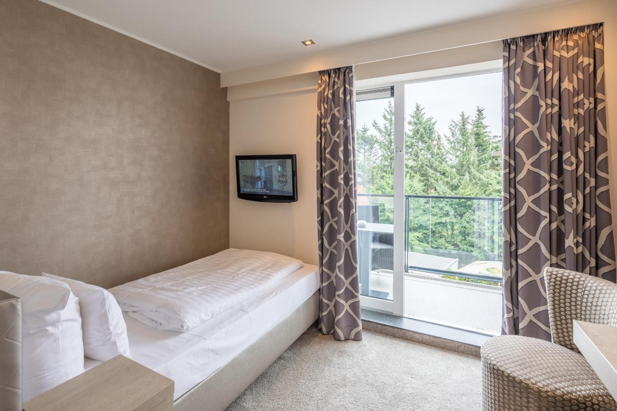 Thomas Hotel Spa & Lifestyle Husum  Extérieur photo