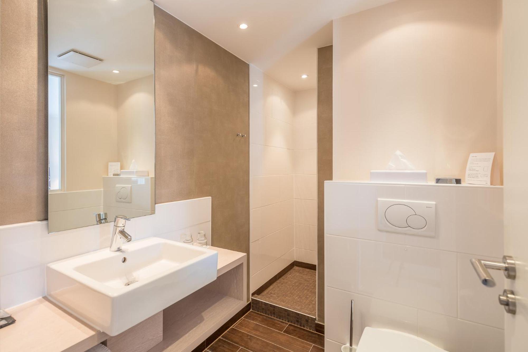 Thomas Hotel Spa & Lifestyle Husum  Extérieur photo