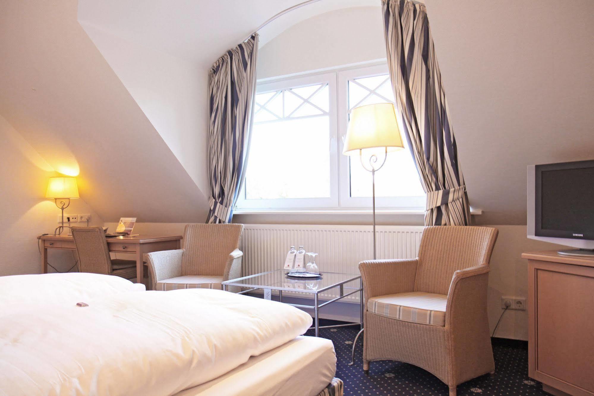 Thomas Hotel Spa & Lifestyle Husum  Extérieur photo